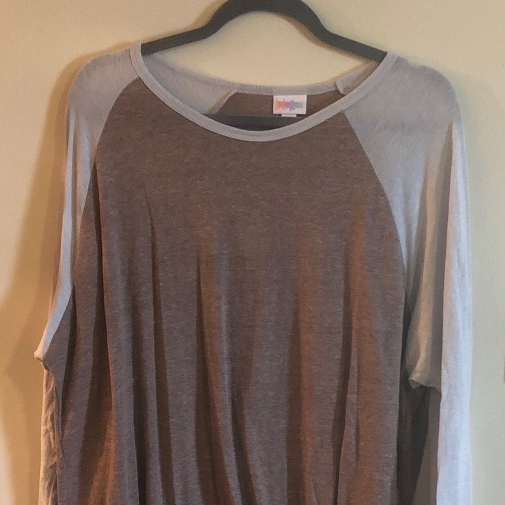 Lularoe Randy shirt